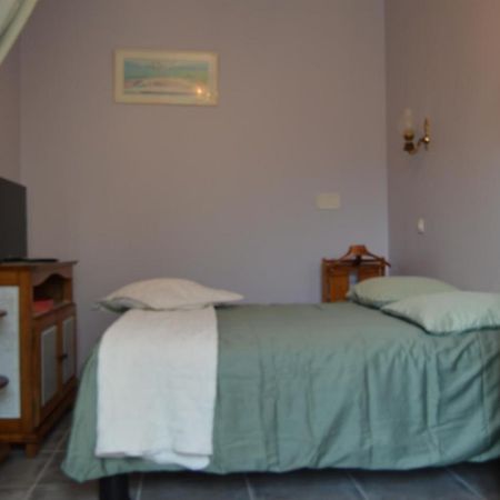 Chambre Charentaise Vars  ภายนอก รูปภาพ
